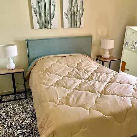 Center Αράχωβα